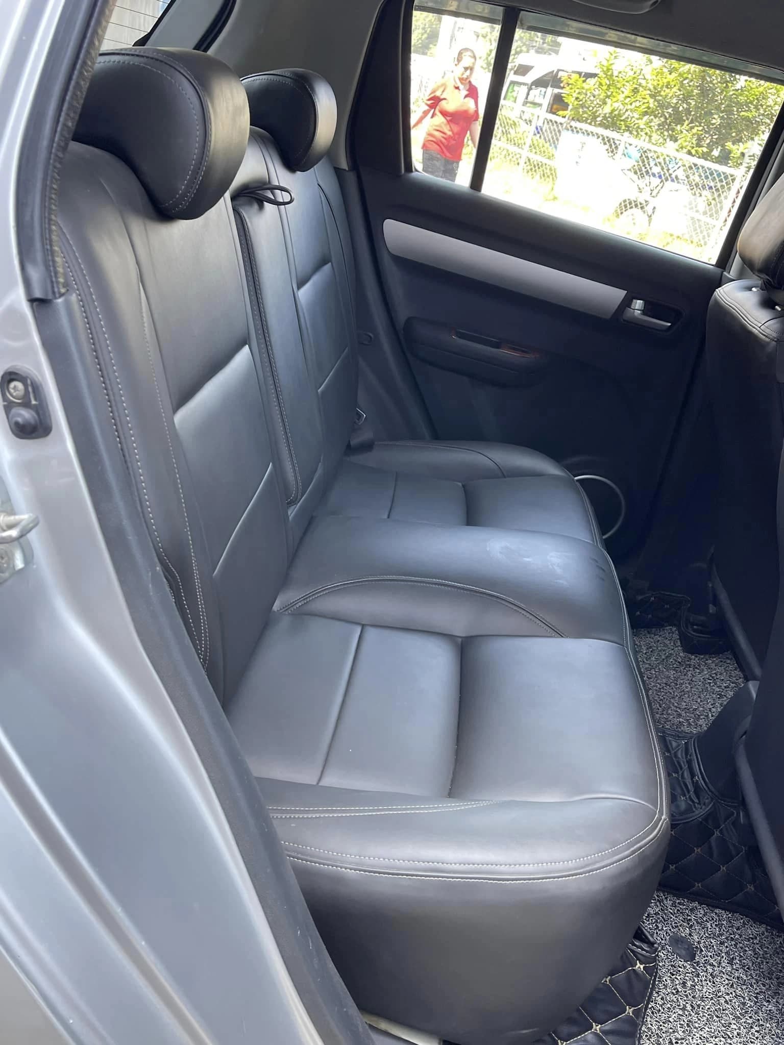 2010 Suzuki Swift ZXI-3