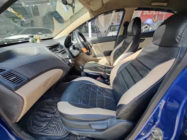 2013 Hyundai EON ERA +