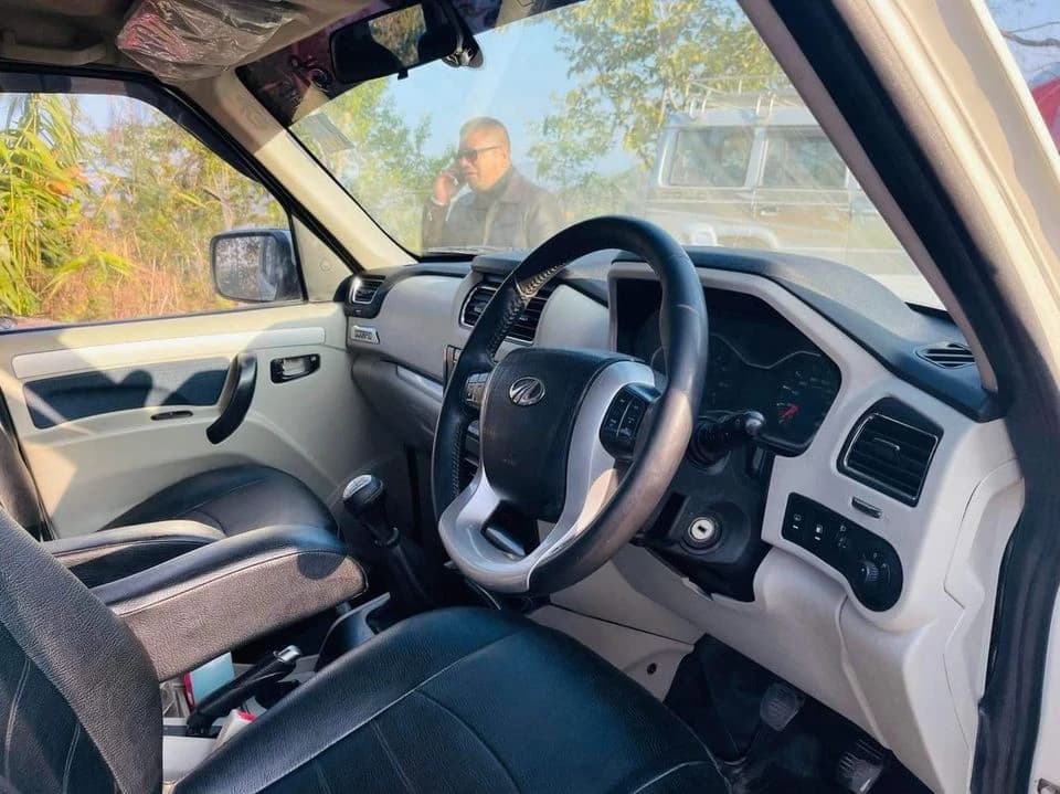 Mahindra Scorpio S11-2