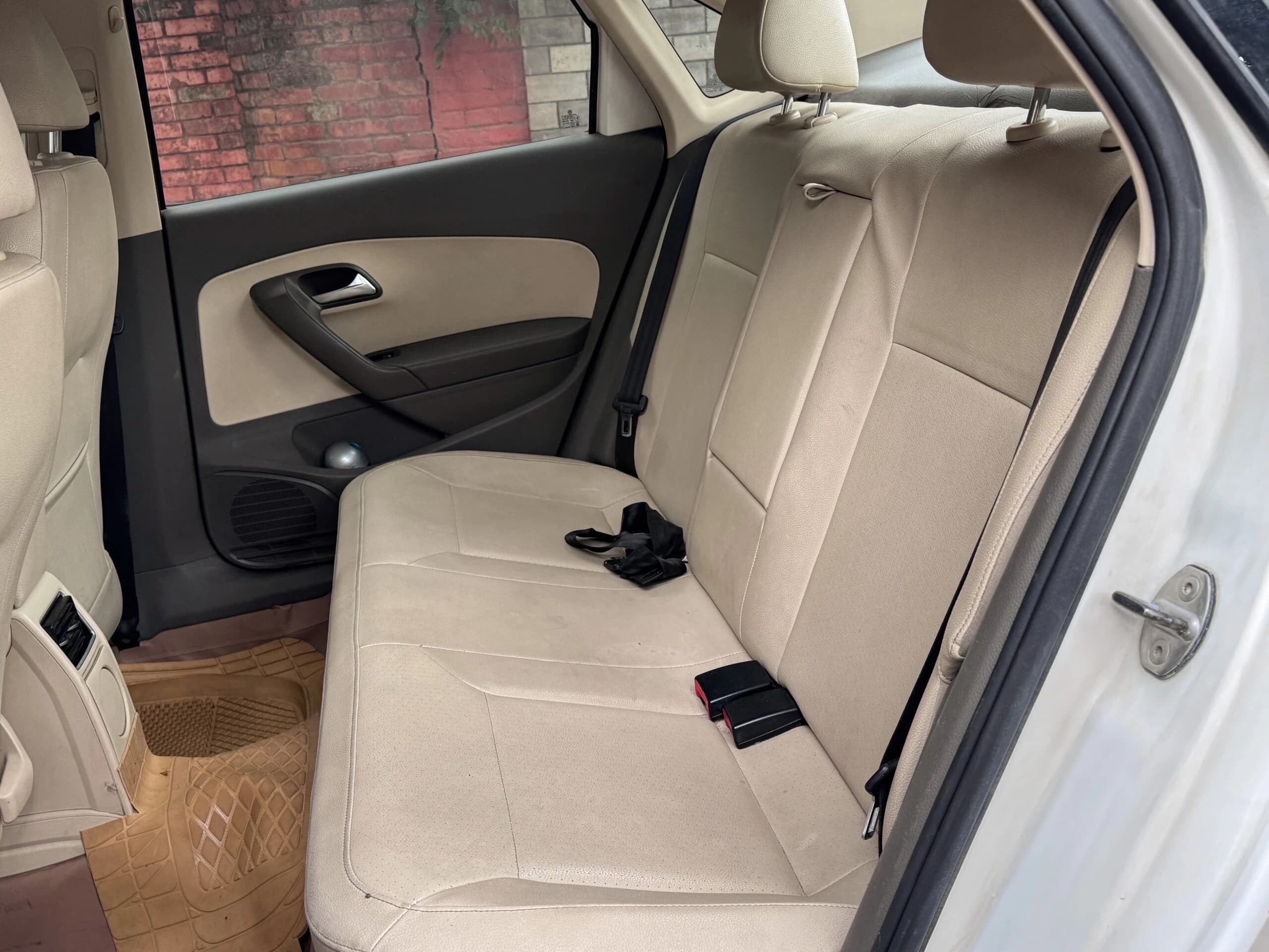 2015 Volkswagen Vento-3