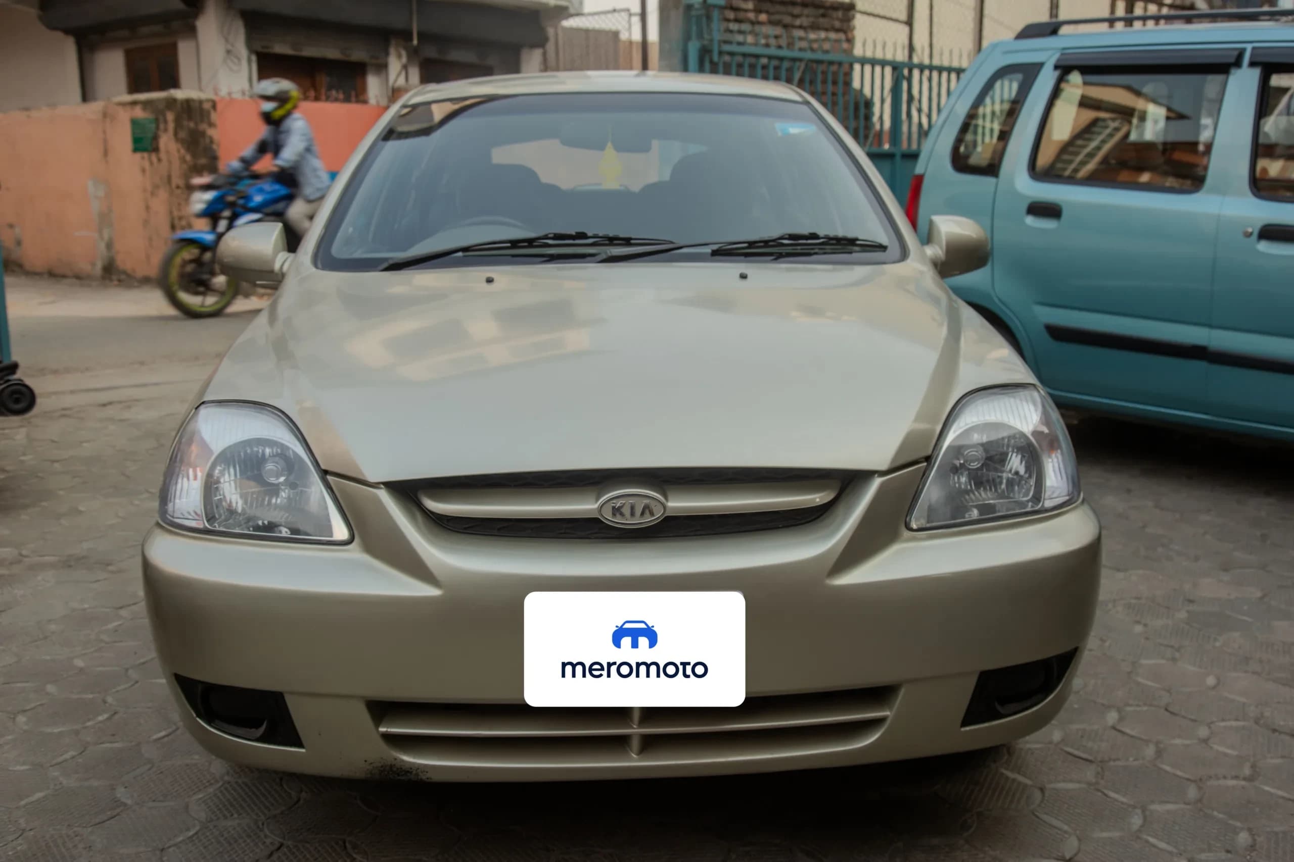 2003 Kia Rio-1