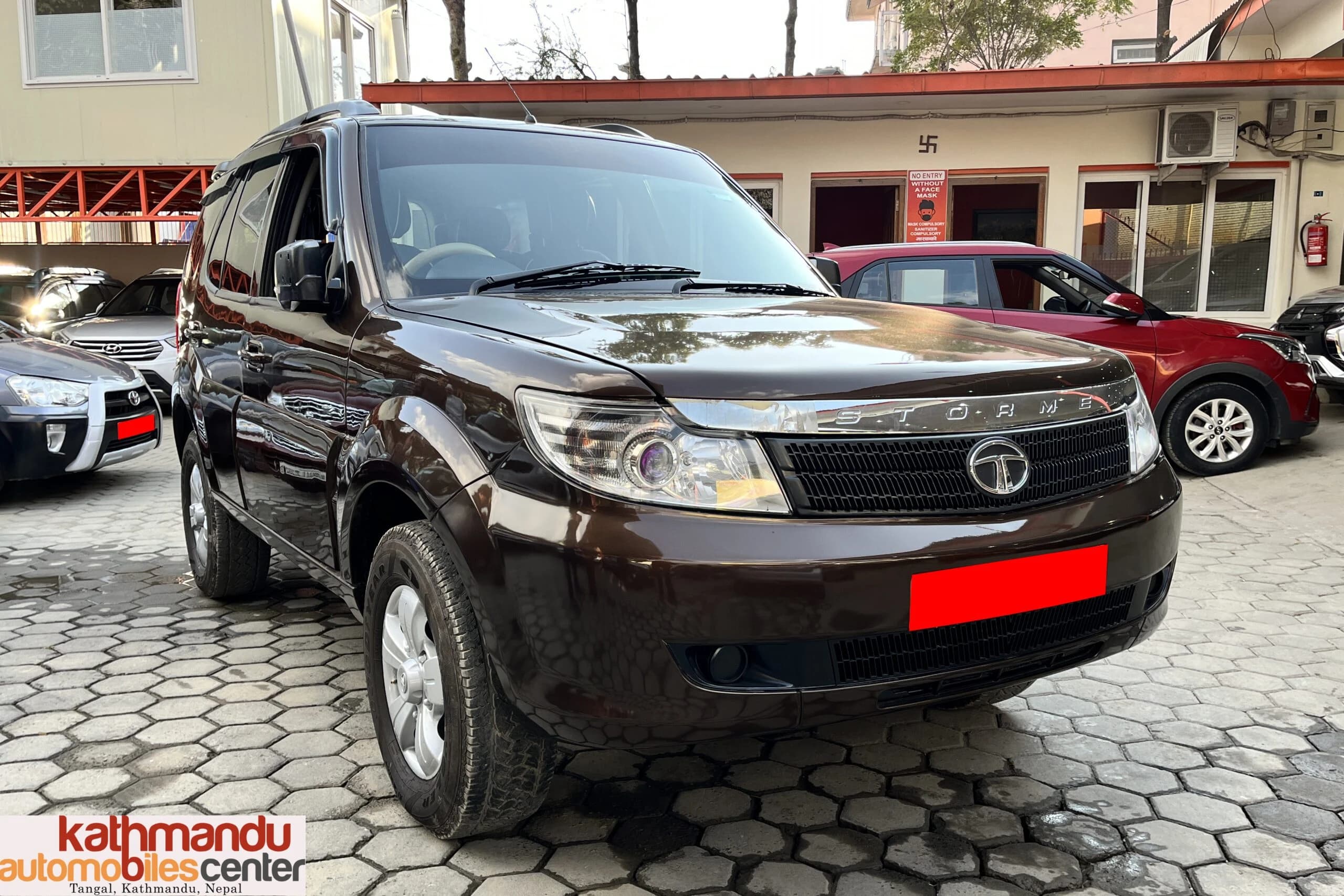 2014 Tata Safari Storme