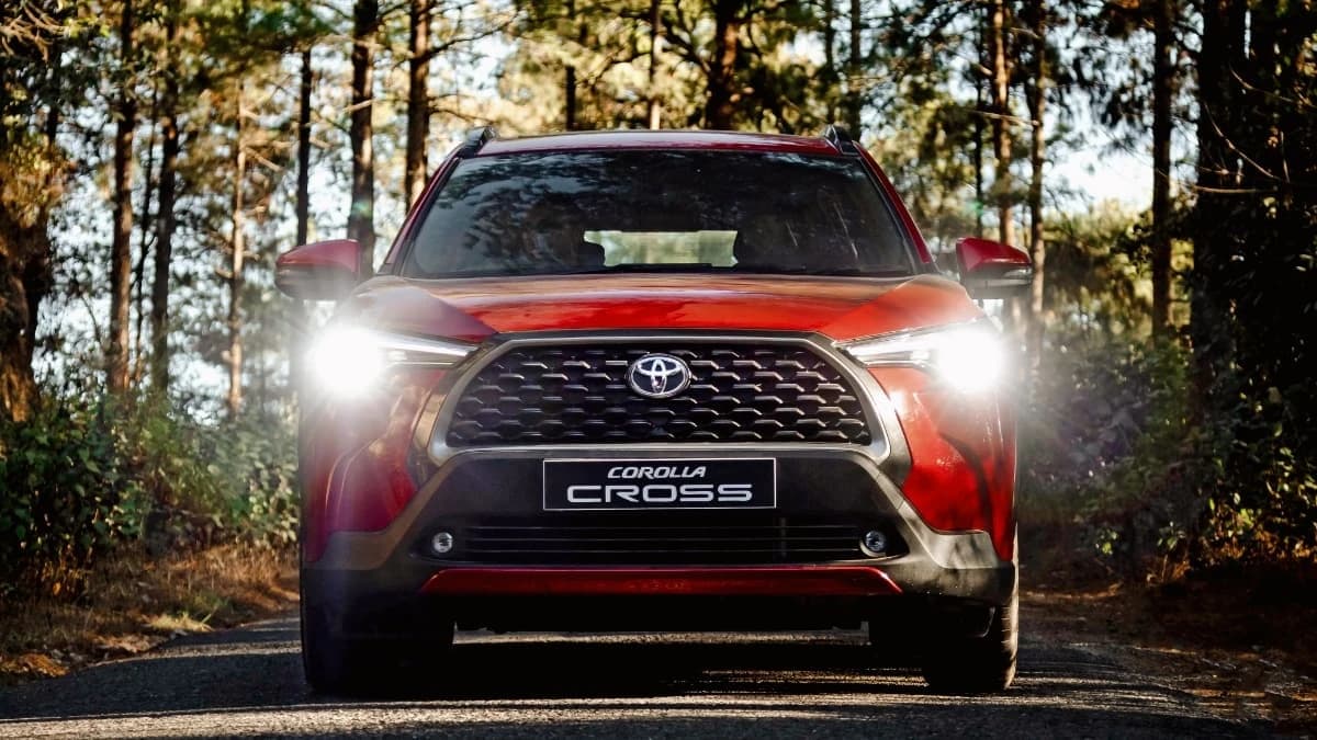 Toyota Corolla Cross-1