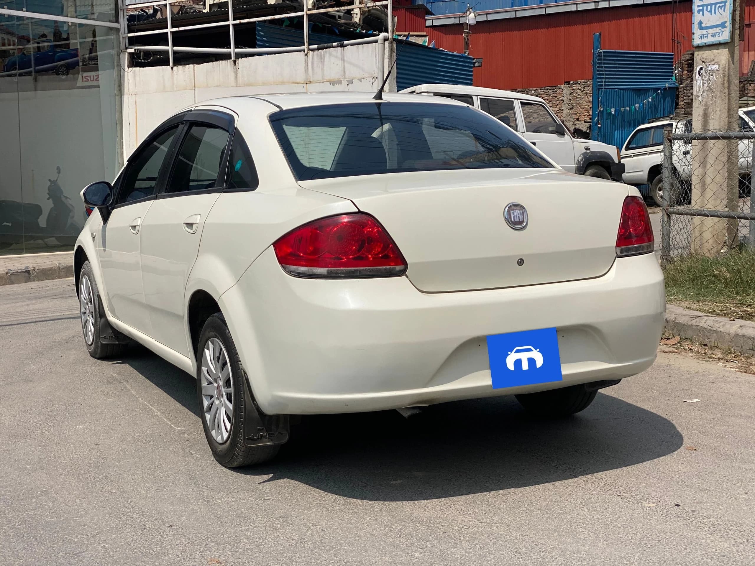 2013 Fiat Linea Active-1