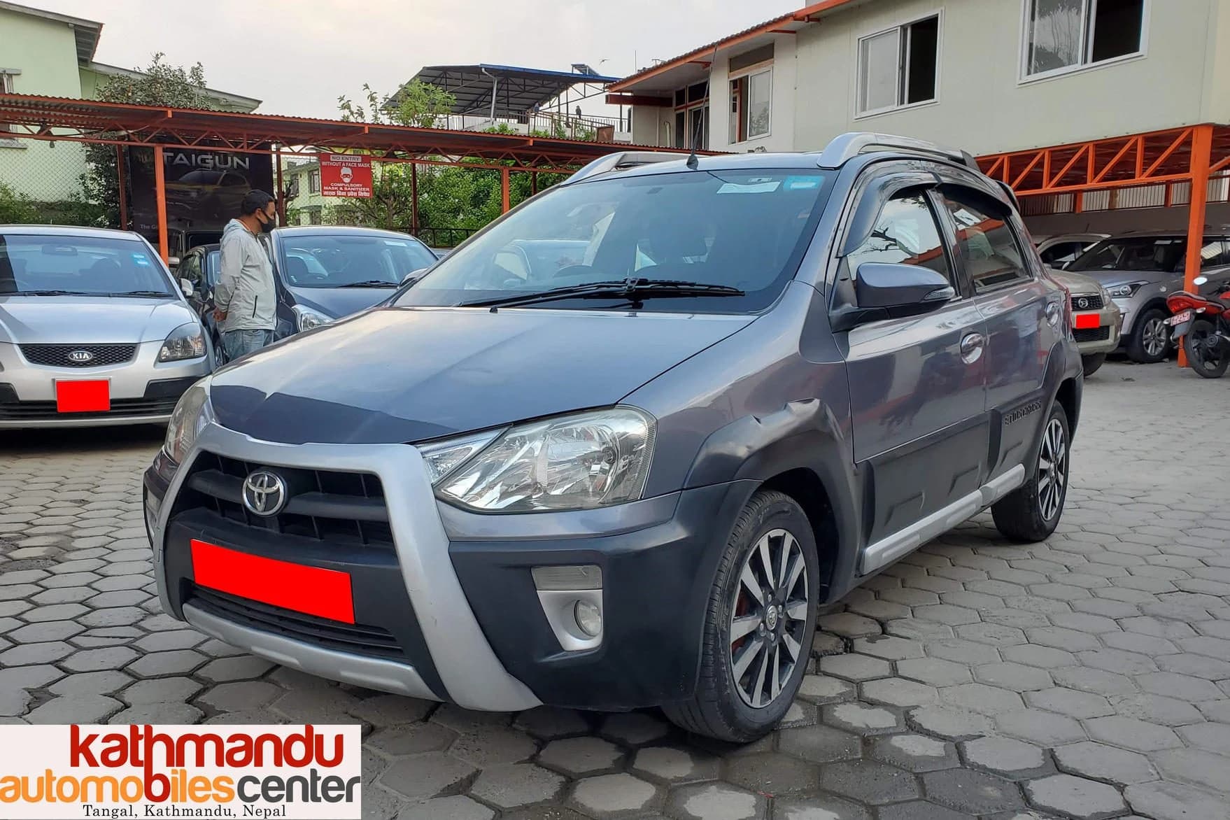 2015 Toyota Etios Cross-1