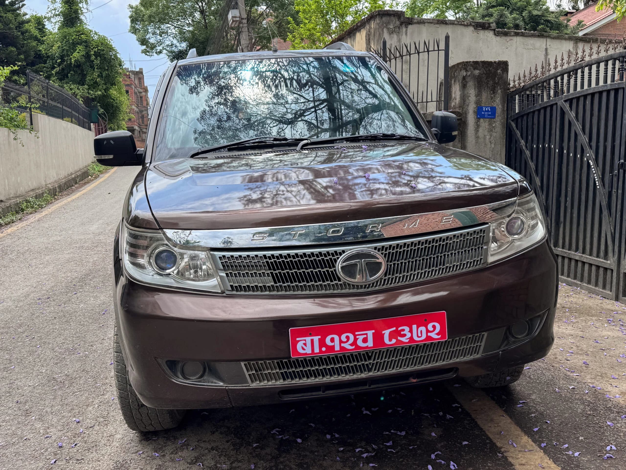 2015 Tata Safari-1