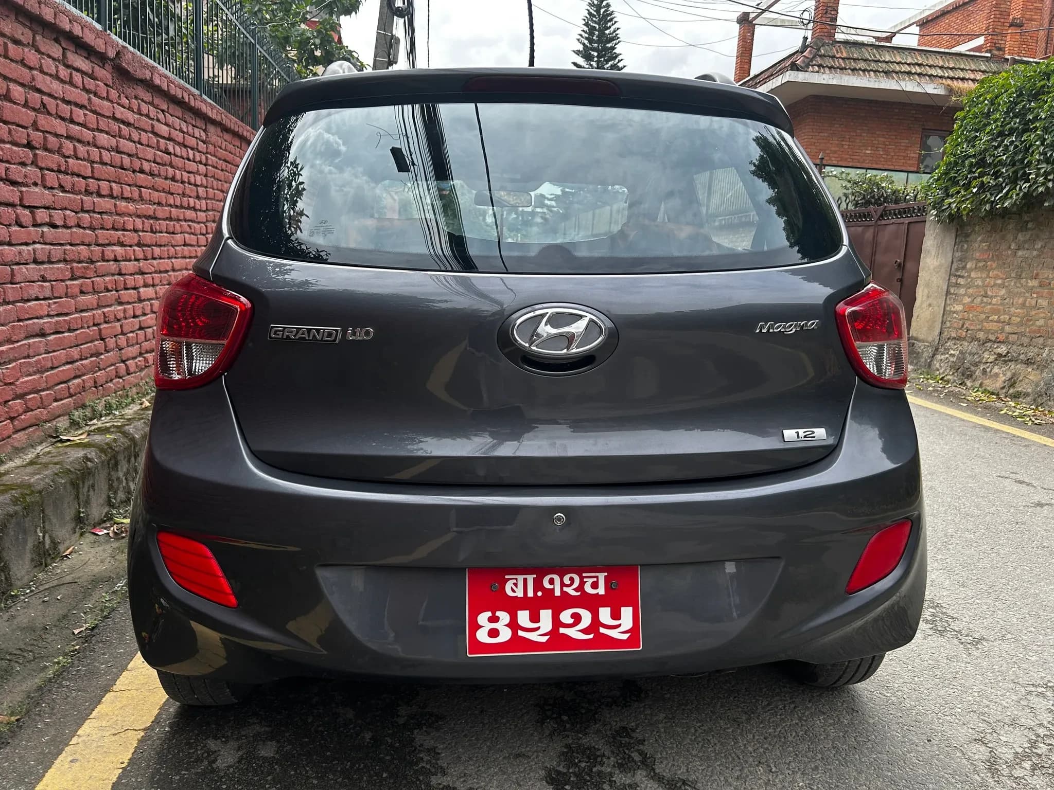 2014 Hyundai Grand i10 Magna-2