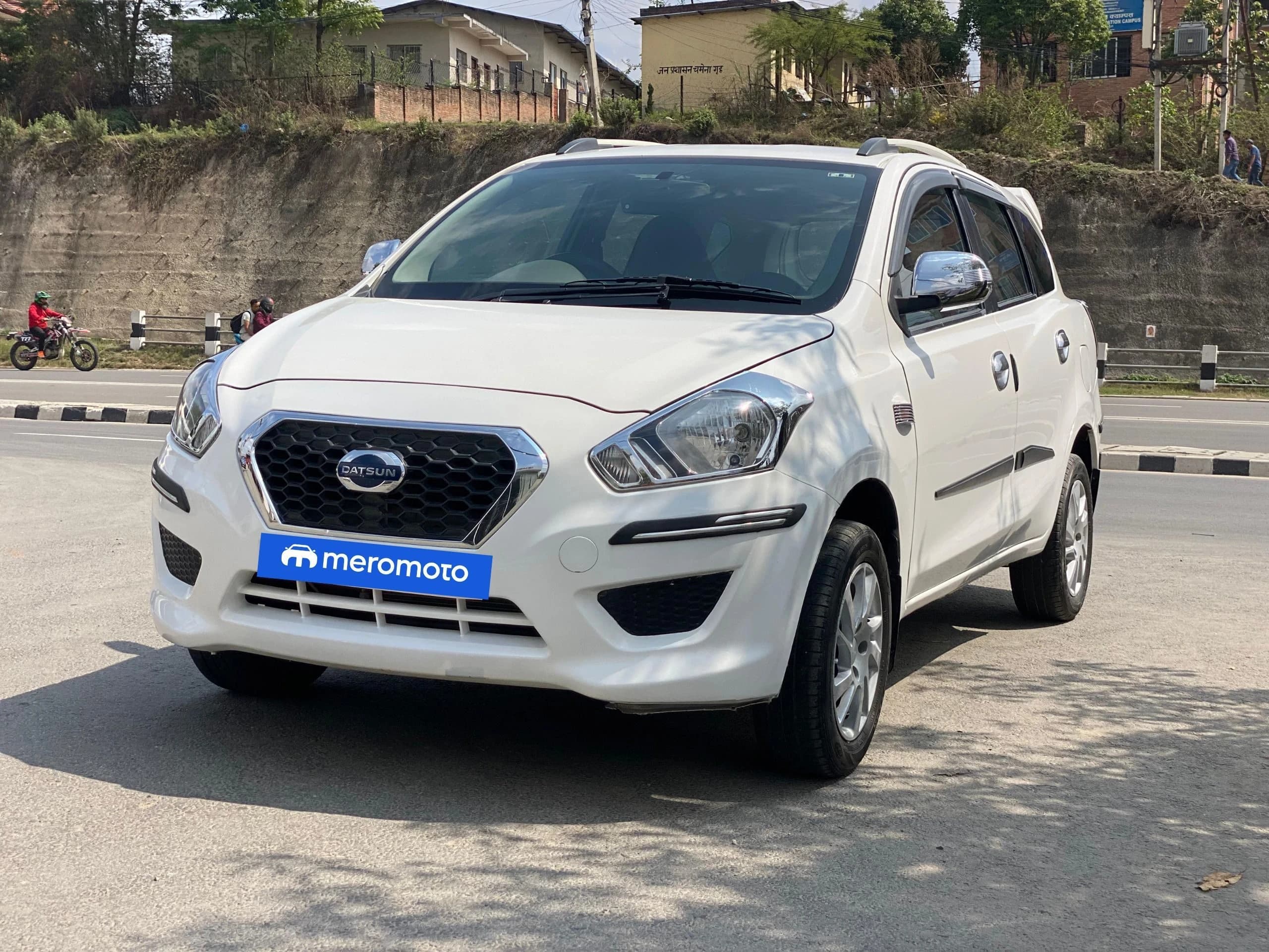 2016 Datsun Go Plus (Sold)