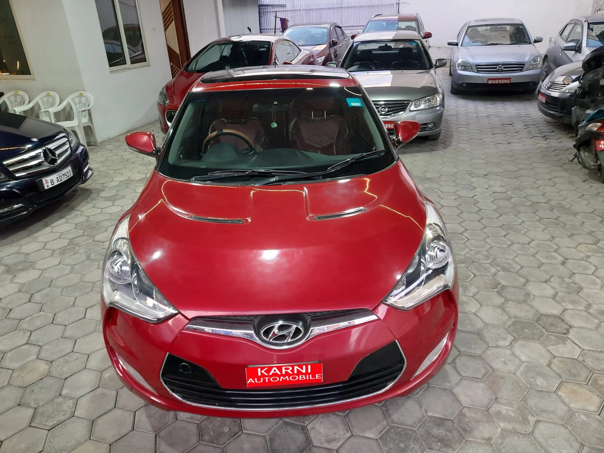 2012 Hyundai Veloster-3