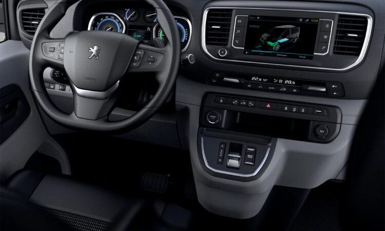 Peugeot e-Expert Interior
