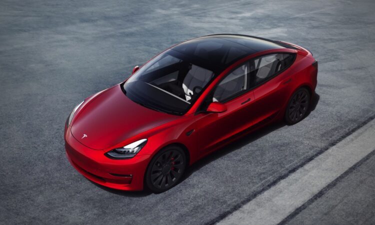 Tesla Model 3 FLV