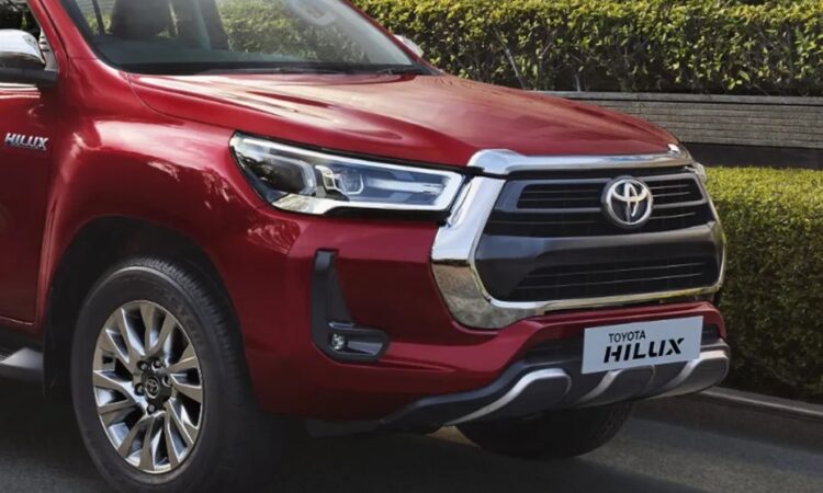 Toyota Hilux Grille