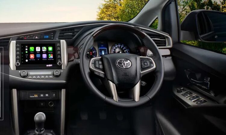 Toyota Innova Crysta Dashboard